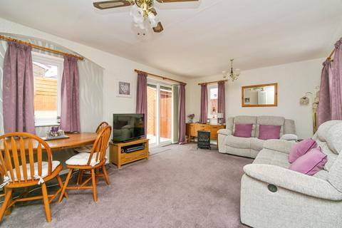 2 bedroom detached bungalow for sale, Erw Goch, Abergele, LL22