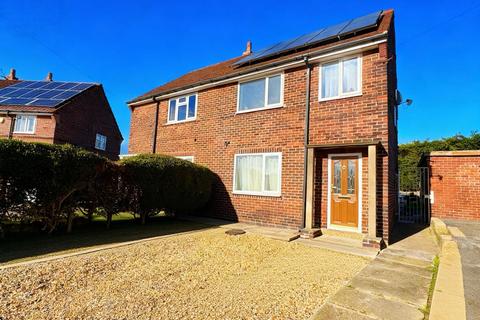 3 bedroom semi-detached house to rent, Kippax, LEEDS LS25
