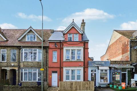 5 bedroom end of terrace house for sale, Abingdon Road, Oxford