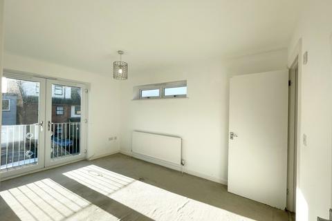 undefined, South Avenue (res), Southend On Sea SS2