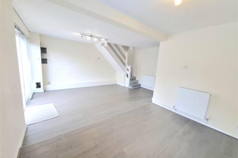 undefined, Aragon Close, HEMEL HEMPSTEAD