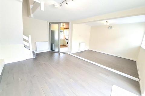 undefined, Aragon Close, HEMEL HEMPSTEAD