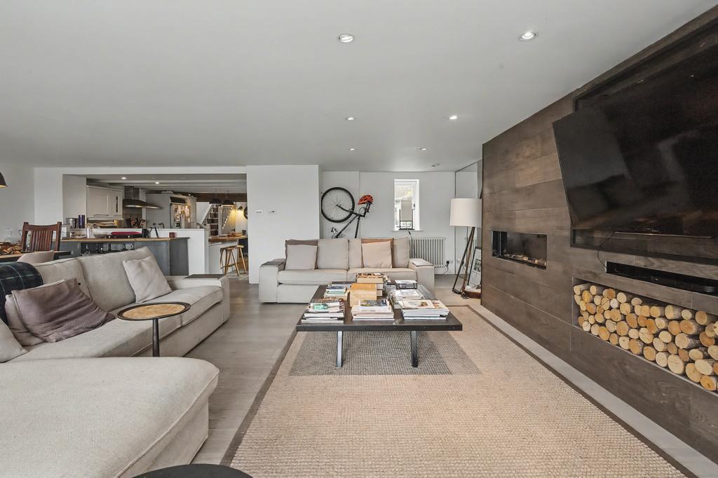Living Dining Area - Angle 4