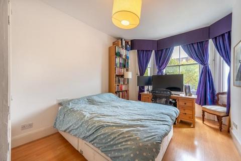 2 bedroom flat for sale, Westbourne Park Road, London, W11
