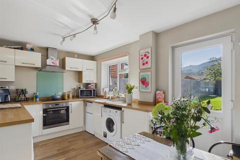 2 bedroom terraced house for sale, Cherry Tree Drive, Malvern