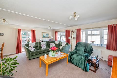 2 bedroom park home for sale, Fairview Park, Smallburgh, Norwich