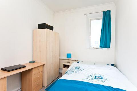 1 bedroom apartment to rent, LANSDOWNE WAY, SW8