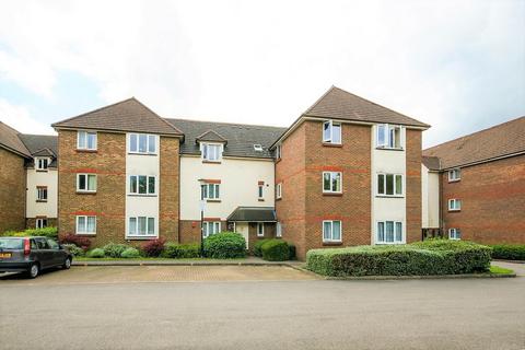 1 bedroom flat to rent, Granville Place, Pinner HA5