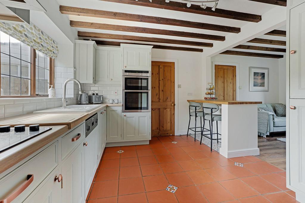 Kitchen breakfast room