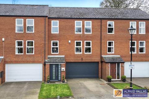 3 bedroom townhouse for sale, Corby Hall Drive, Ashbrooke