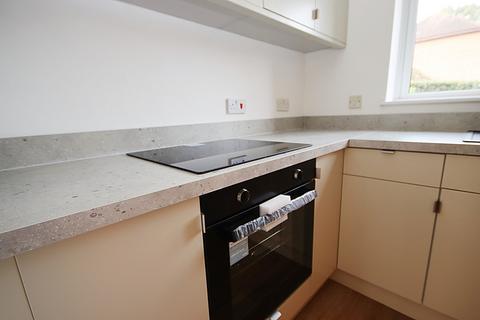 1 bedroom ground floor flat for sale, Roman Way, Billingshurst