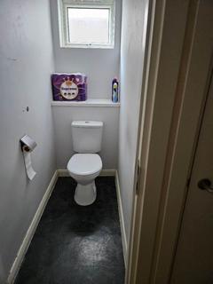 1 bedroom apartment to rent, Cole Gardens, Hounslow TW5