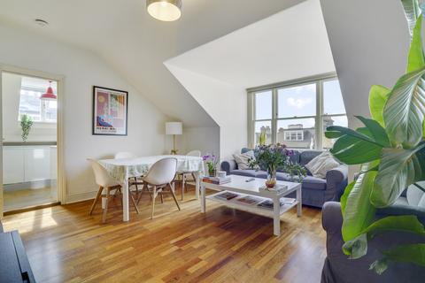 2 bedroom apartment for sale, Redcliffe Gardens, Chelsea SW10