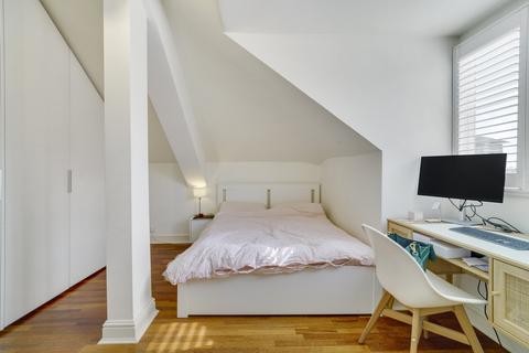 2 bedroom apartment for sale, Redcliffe Gardens, Chelsea SW10