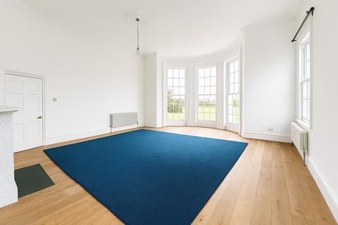 3 bedroom apartment to rent, High Street, BOGNOR REGIS, PO21