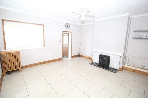 3 bedroom terraced house for sale, Garden Street, Altofts