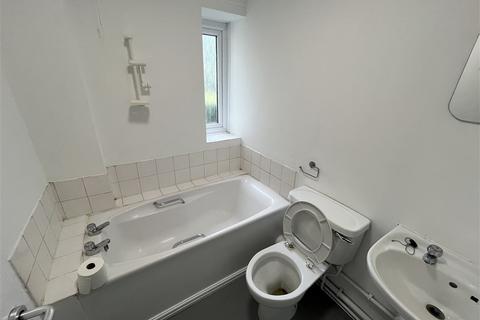 1 bedroom apartment for sale, Rowantree Drive, Thorpe Edge, BRADFORD