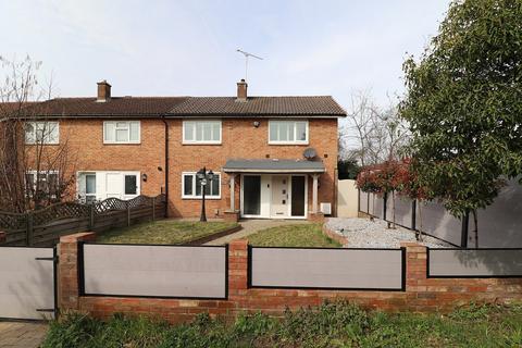 3 bedroom end of terrace house for sale, Broad Oak Way, Stevenage, Hertfordshire, SG2