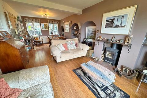 3 bedroom semi-detached house for sale, Upperfields, Ledbury