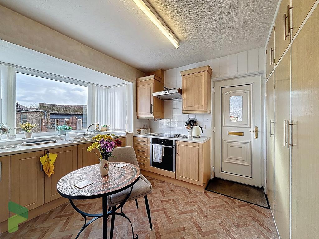Fitted Kitchen/Diner
