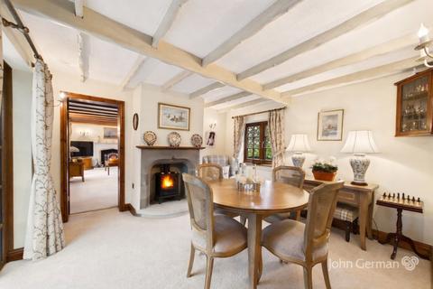 undefined, Gallows Green, Alton