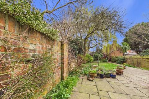 3 bedroom terraced house for sale, Marborough Avenue, Hull
