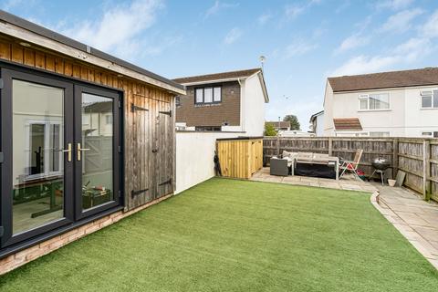 undefined, Poundsland, Broadclyst, EX5 3HD