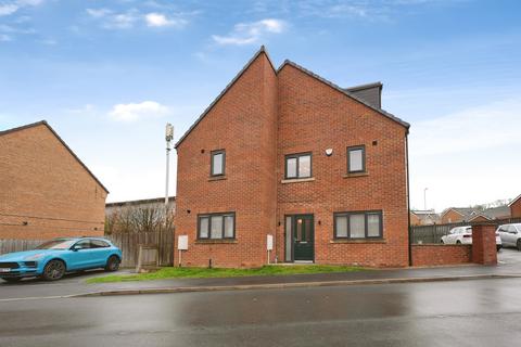 4 bedroom semi-detached house for sale, Denham Drive, Bradford