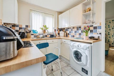 2 bedroom detached bungalow for sale, Blyton Grove, Lincoln