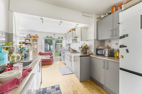 3 bedroom terraced house for sale, Ashcombe Square, New Malden KT3