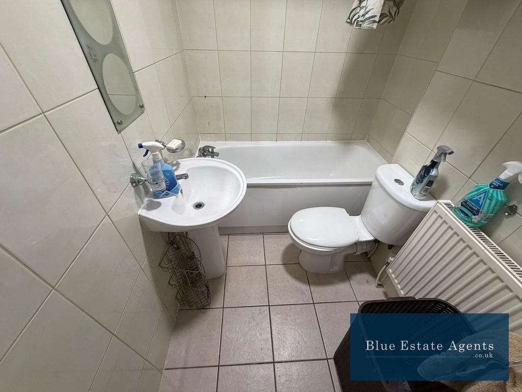Bathroom Suite