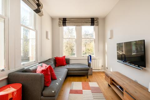 1 bedroom flat for sale, West Smithfield, London EC1A