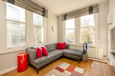 1 bedroom flat for sale, West Smithfield, London EC1A