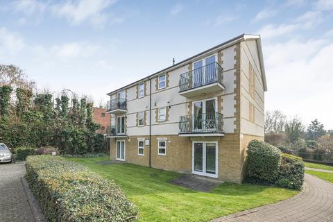 1 bedroom flat for sale, Birdhurst Rise, South Croydon