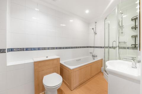 1 bedroom flat for sale, Birdhurst Rise, South Croydon