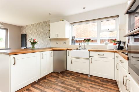 undefined, Sandy Close, Wellingborough NN8