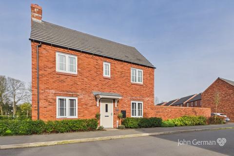 3 bedroom detached house for sale, Turnpike Way, Ashbourne