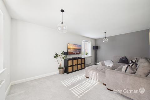3 bedroom detached house for sale, Turnpike Way, Ashbourne