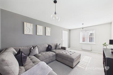 3 bedroom detached house for sale, Turnpike Way, Ashbourne