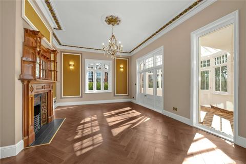 6 bedroom detached house for sale, Beauchamp Road, East Molesey, Surrey, KT8