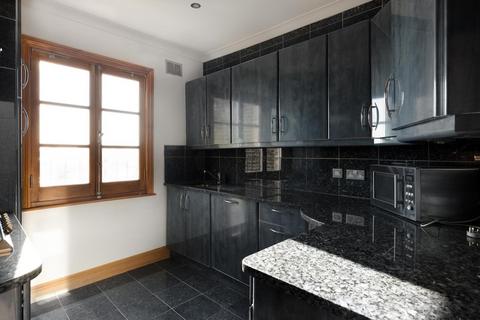 2 bedroom apartment to rent, Westbourne Terrace, London, W2
