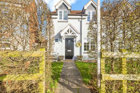 3 bedroom semi-detached house for sale, Warren Lane, Witham St. Hughs, Lincoln