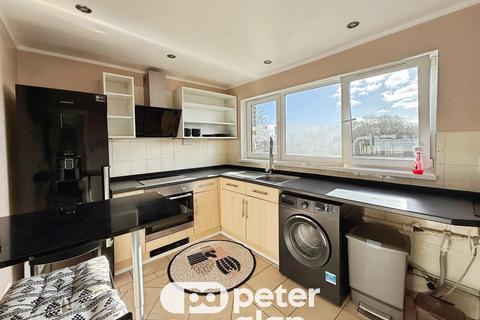 1 bedroom flat to rent, Bremley Court, CARDIFF, CF23