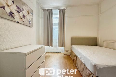 2 bedroom flat to rent, Monthermer Road, Cardiff, CF24