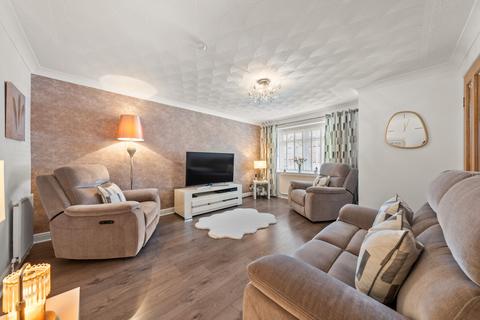 4 bedroom detached house for sale, Brady Crescent, Moodiesburn, Glasgow
