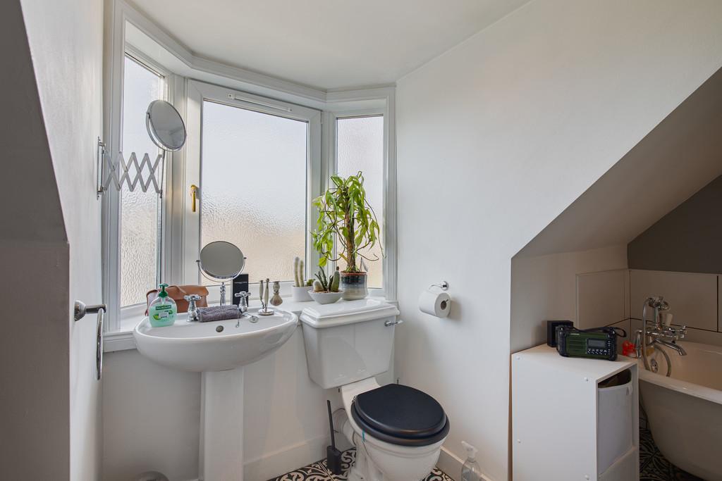 Bathroom1