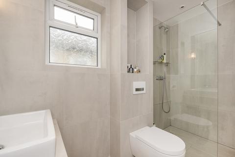 3 bedroom apartment to rent, Redfern Road, NW10, London