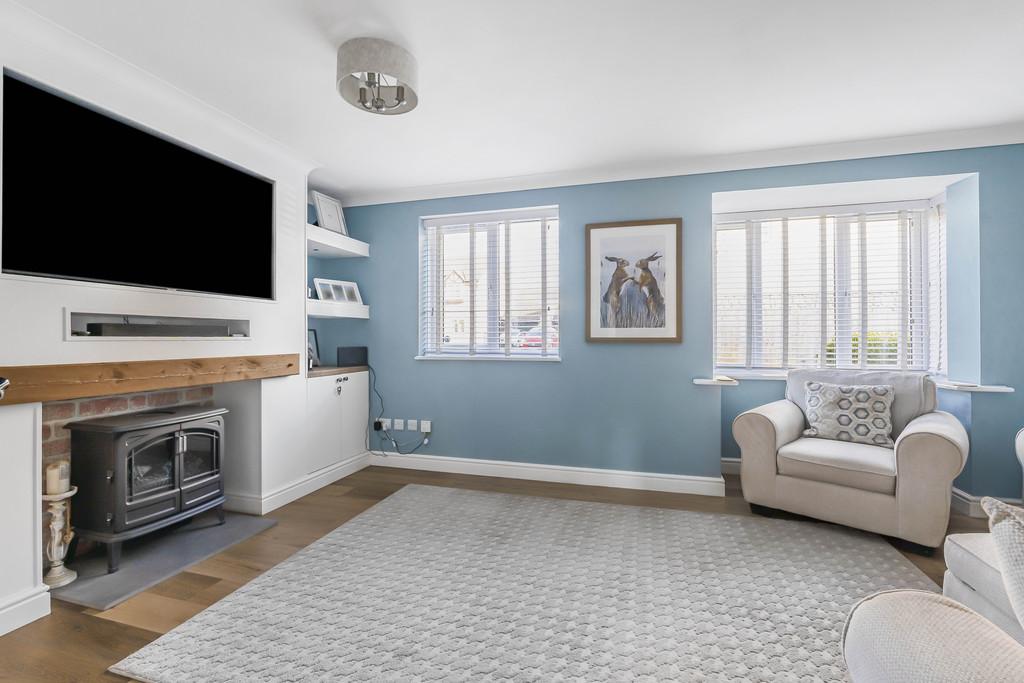 Living room (2)
