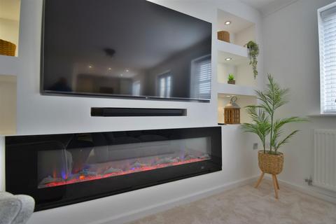 2 bedroom flat for sale, Low Lane, South Shields
