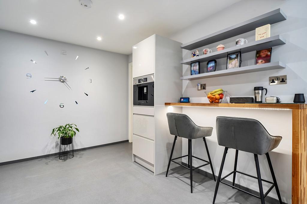 Kitchen Dining Area - Angle 5